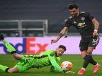 momen-bruno-fernandes-bobol-gawang-lawan-real-sociedad.jpg