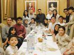 momen-dinner-keluarga-the-hermansyah-the-lemos-dan-atta-aurel.jpg