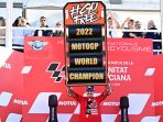 momen-francesco-bagnaia-raih-gelar-juara-dunia-motogp-2022_20221106_221703.jpg