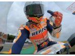 momen-pembalap-repsol-honda-marc-marquez.jpg