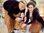 momo-geisha-gelar-acara-tedak-siten.jpg
