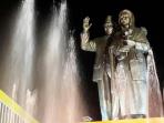 monumen-habibie-ainun-parepare_20150629_105032.jpg
