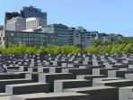 monumen-holocaust-berlin-jerman_20180322_194605.jpg