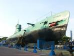 monumen-kapal-selam-kri-pasopati-410-surabaya_20150525_141157.jpg
