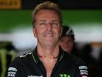motogp-inggris-2018-bos-yamaha-tech3-tetap-ingin-balapan-digelar-hari-ini_20180826_211622.jpg