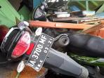 motor-jadi-korban-ditabrak-pikap_20160426_104508.jpg