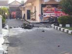 motor-jenis-matik-warna-hijau-muda-milik-terduga-pelaku-peledakan_20160705_092515.jpg