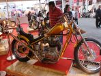 motor-jokowi-mejeng-di-iims-2018_20180419_224828.jpg