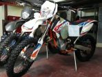 motor-ktm-500-exc-six-days-tahun-2016-hasil-sitaan-kpk_20171120_145411.jpg