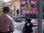 motor-terduga-pelaku-peledakan-bom-di-mapolresta-surakarta_20160705_092219.jpg