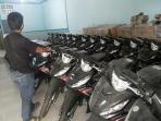 motor-yang-akan-diserahkan-ke-kades-untuk-operasional_20150102_193657.jpg