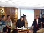 mou-dpr-dan-polri_20180214_182050.jpg