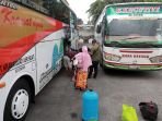 mudik-awal-di-terminal-kampung-rambutan_20220418_174539.jpg