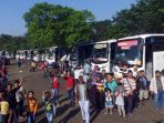 mudik-gratis-sido-muncul_20170618_190836.jpg