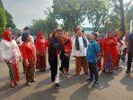 Sambut Pawai Budaya Reog, Begini Pose Silat Menko PMK Saat Gunakan Pakaian Khas Ponorogo