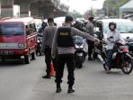 mulai-jumat-warga-keluar-masuk-jakarta-harus-menunjukkan-sikm_20200521_220342.jpg