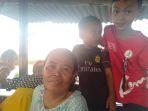 mulyati-dan-anak-anak-warga-kampung-bengel.jpg