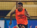 munhar-telah-resmi-dilepas-oleh-psm-makassar.jpg