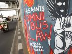 mural-kritik-uu-cipta-kerja_20201014_171125.jpg