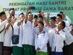 murid-santri-peringatan-hari-santri-nasional-2019_20191022_153508.jpg