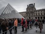 museum-louvre-di-paris-kembali-dibuka-untuk-umum_20200304_202102.jpg