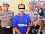 mustofa-alias-musdalifa-saat-dikeler-di-mapolres-pasuruan.jpg
