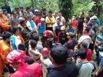 musyawarah-tim-evakuasi_20151029_204258.jpg