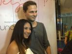 nadia-vega-bersama-suami_20180630_233511.jpg