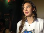 nadine-chandrawinata_20170302_192834.jpg