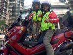 naik-haji-pake-motor999.jpg