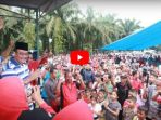 naik-panggung-djarot-nyanyikan-lagu-iwan-fals-dan-koes-plus_20180404_143641.jpg