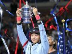 naomi-osaka-juara-us-open-2018-6_20180910_031054.jpg