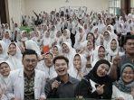 Bukan Sekadar Gaya, Ini Alasan Mengapa Remaja Perlu Pakai Sunscreen