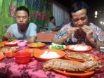 nasi-uduk-seafood-jambi_20160223_065236.jpg