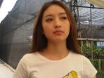 natasha-wilona-saat-ditemui-di-syukuran-penghargaan-panasonic-gobel-award_20161020_214441.jpg