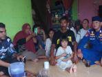 nelayan-asal-balikpapan-kaltim-yusuf-memakai-kaos-hitam.jpg