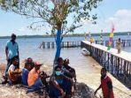 nelayan-di-koijabi-pulau-korbar-kepulauan-aru-maluku.jpg