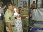 nenek-syamsiah-saat-dievakuasi-satpol-pp-kota-kediri-d_20181021_045903.jpg