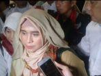 neno-warisman-hadiri-munajat-212.jpg