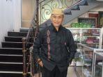 news-director-tribun-network-febby-mahendra-putra-pose.jpg
