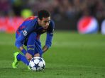 neymar-mau-nendangpenaltiiii_20170309_233600.jpg