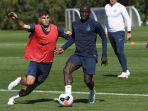 ngolo-kante-dan-pulisic.jpg