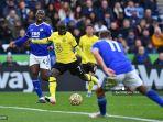 ngolo-kante-mencetak-gol-kedua-di-liga-inggris-melawan-leicester-city.jpg