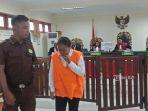 ni-ketut-juniari-menangis-seusai-mendengar-tuntutan-8-tahun-penjara.jpg