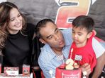 nia-ramadhani-dan-ardi-bakrie_20171207_142038.jpg