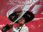 nico-rosberg-tuangbiirrrrr_20151102_115450.jpg