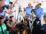 nikah-seru-di-stasiun-dan-kereta_20160907_123703.jpg