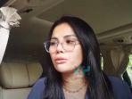 nikita-mirzani-kini-tolak-pengambalian-uang-saweran-dari-bunda-corla.jpg