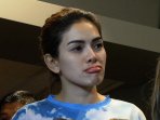 nikita-mirzani-nonton-film-warkop-dki_20160926_094113.jpg