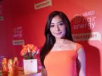nikita-willy-baju-orange_20151124_201417.jpg